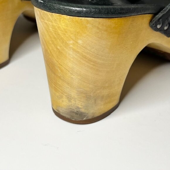 UGG Issa Mosaic Leather Wooden Clogs Blue Size 7 - Picture 14 of 14